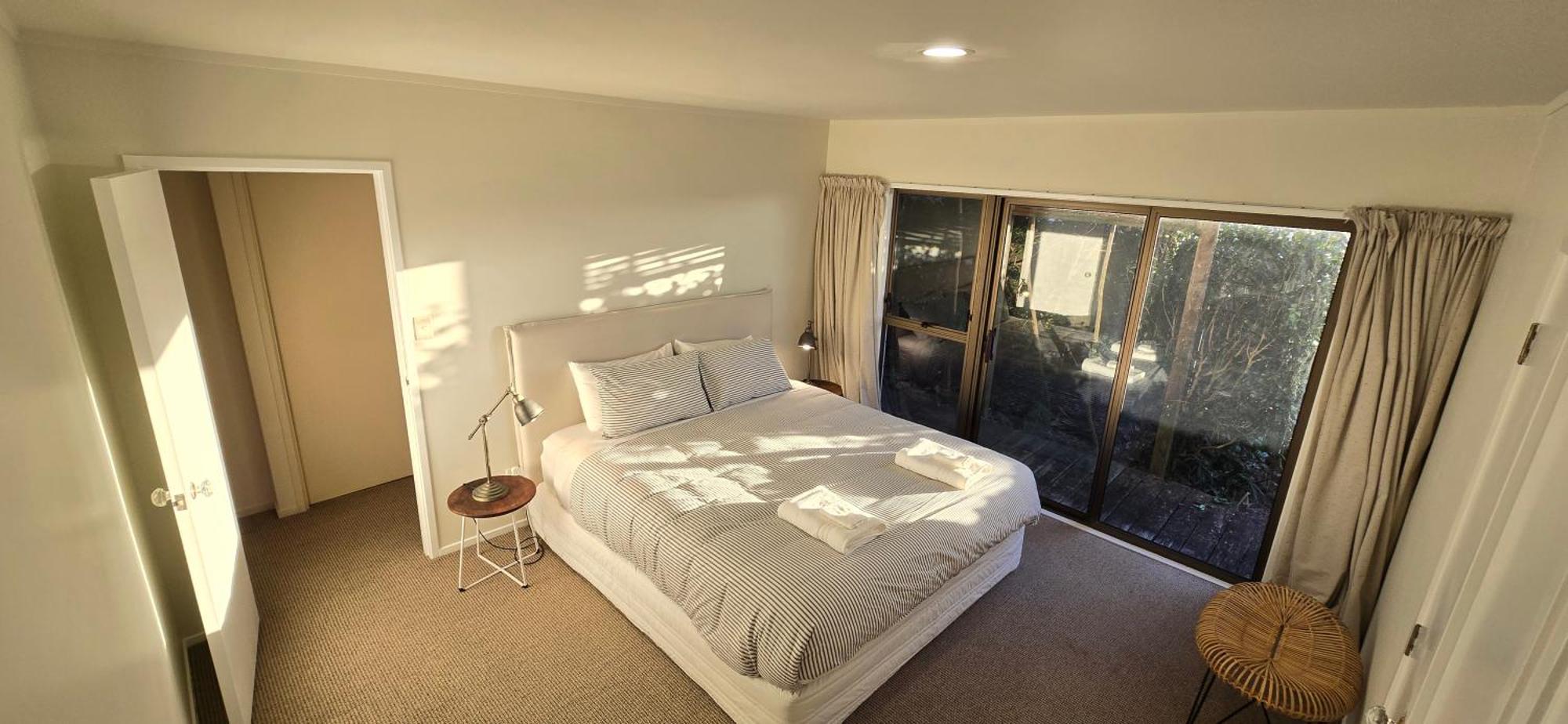 2 Bedroom Home, City And Sea Views Auckland Esterno foto