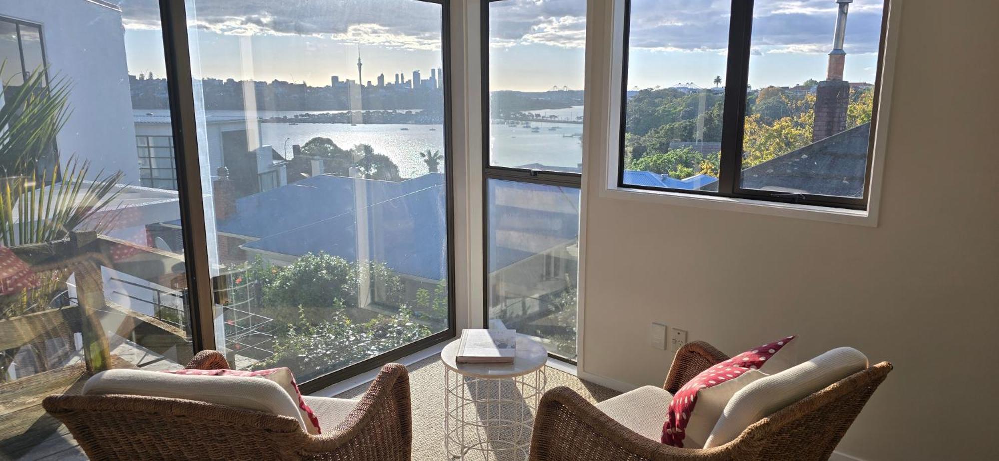 2 Bedroom Home, City And Sea Views Auckland Esterno foto