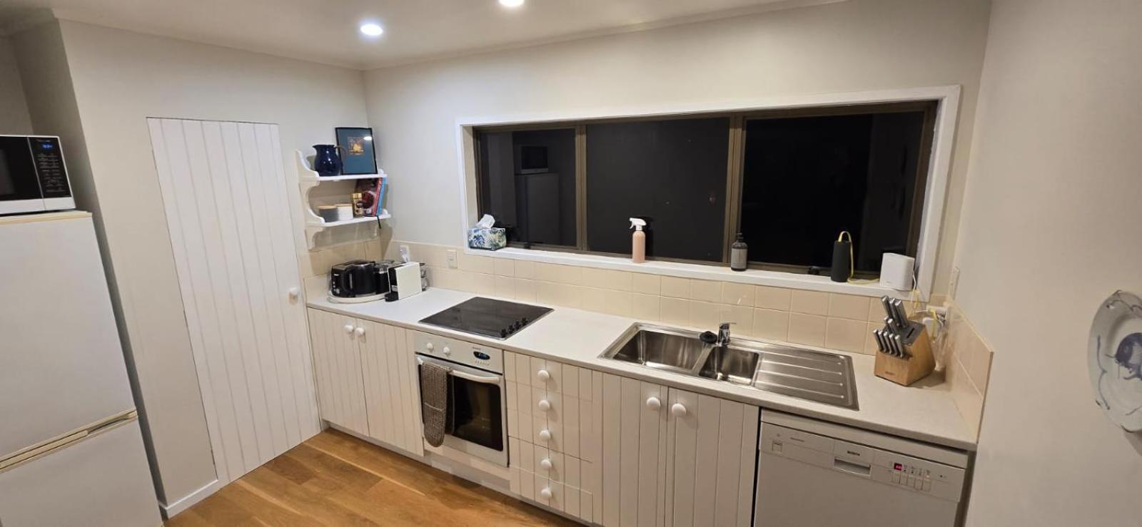 2 Bedroom Home, City And Sea Views Auckland Esterno foto